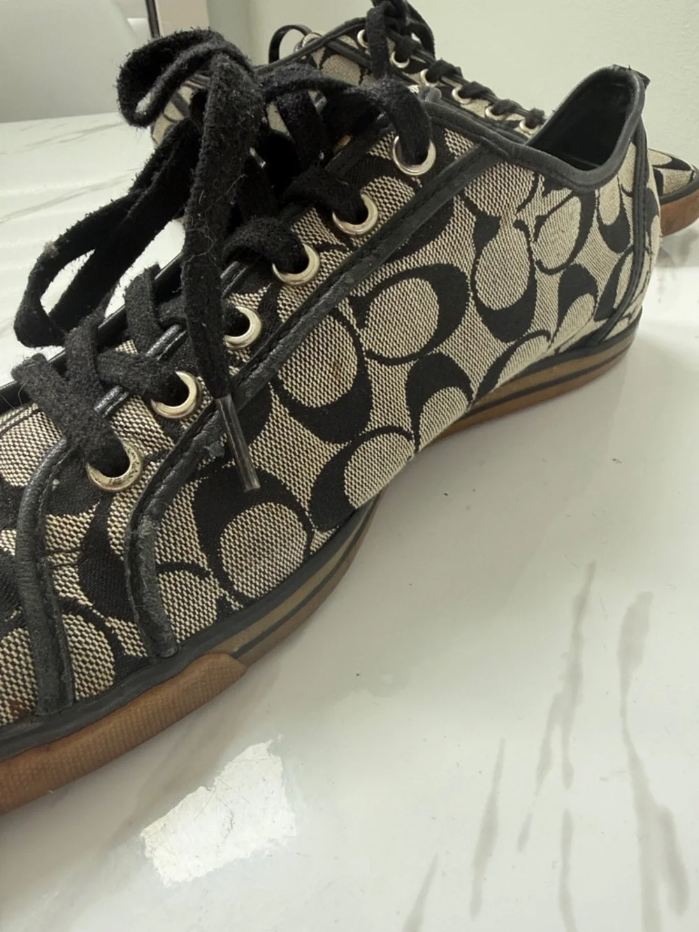 Coach Drake Low-Top Signature Canvas Sneakers in Tan and Black - Picture 11 of 14